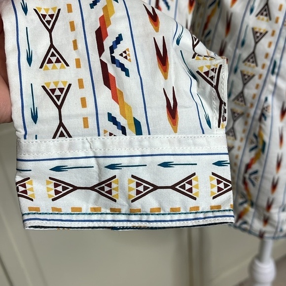 Panhandle Women’s Rough Stock Aztec Snap Button Shirt Multicolor Size 2XL NWT - Picture 5 of 11